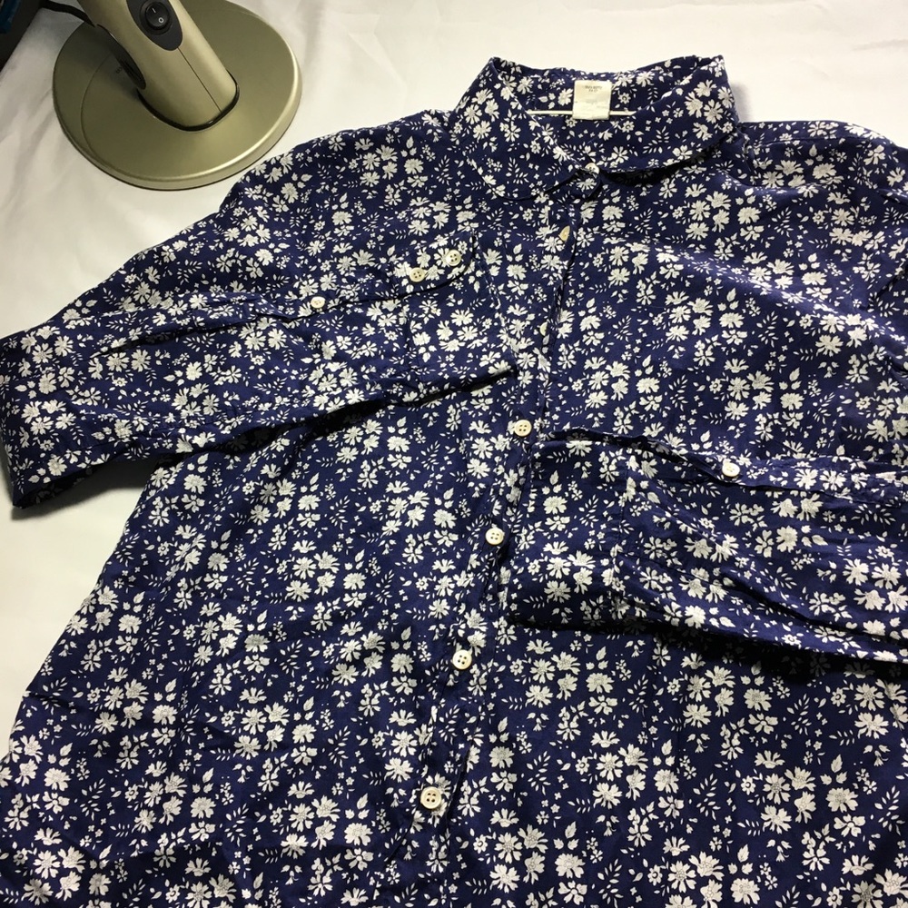 Floral Button Down Long-sleeve Shirt